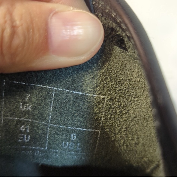 DR. MARTENS "1460" Smooth leather boots - Picture 8 of 8